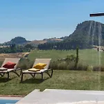 Il Poggiarellone 18, Emma Volterra