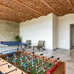 Il Poggiarellone 18, Emma *