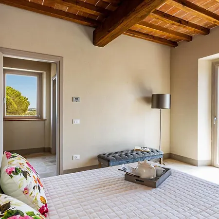 Villa Il Poggiarellone 14, Emma
