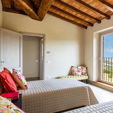 Villa Il Poggiarellone 14, Emma