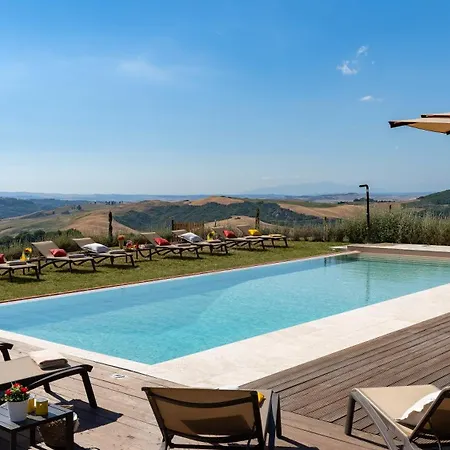 Il Poggiarellone 14, Emma Villa Volterra